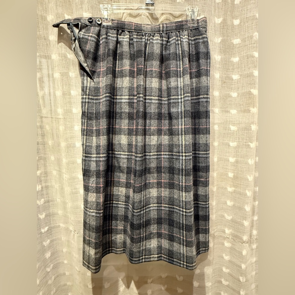 Vintage Skirt Size 8 W28 Gray Pink Yellow Blue Plaid Wool Pleated Lined Preppy - Picture 2 of 4